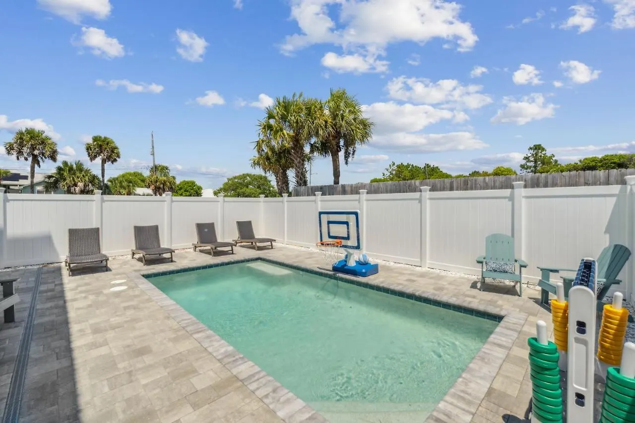 Laguna Beach Pearl By Nautical Properties Panama City Beach 0*,  USA