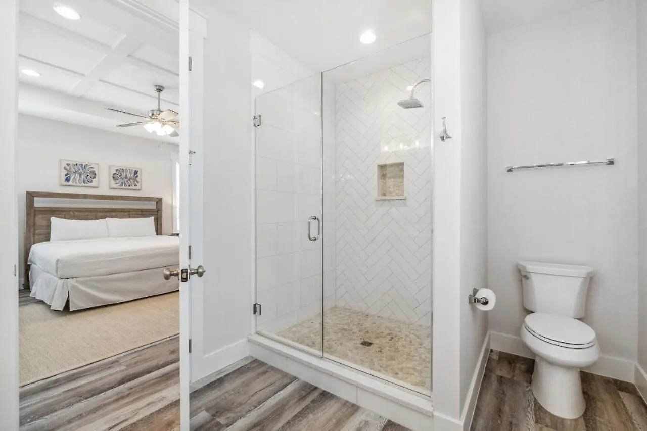 Laguna Beach Pearl By Nautical Properties Panama City Beach USA